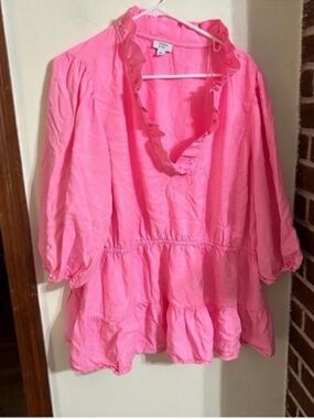 crown & ivy Size 3x Bright Pink Ruffled V-Neck Tunic